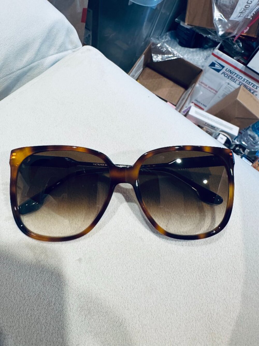 New Victoria Beckham Sunglasses 610S Tortoise Shell w/gift box
